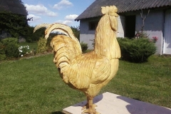 16.Miroslaw Pasewicz Kogut rzezba w drewnie 60cm